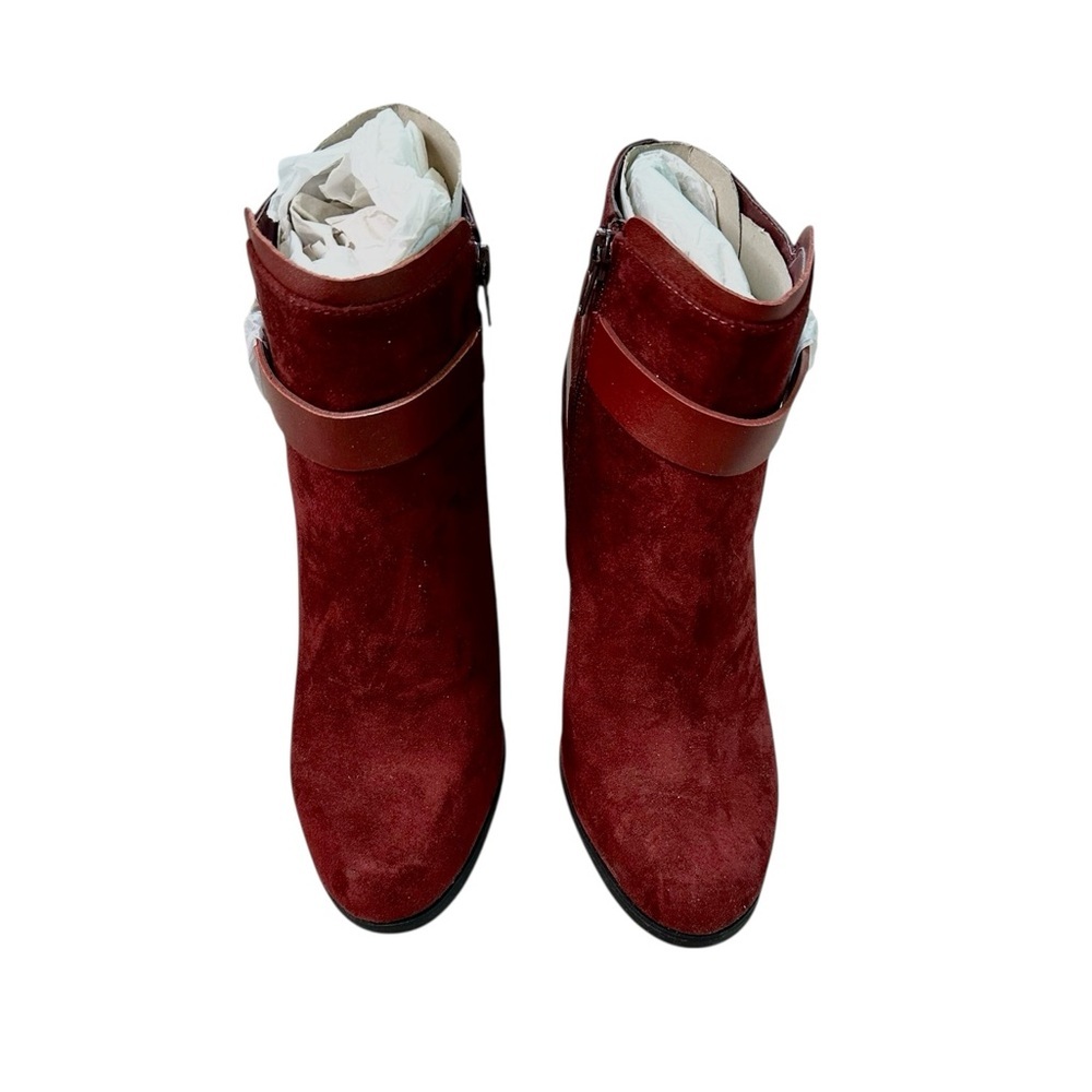 Izabella Rue Maroon Suede Ankle Booties Size 6